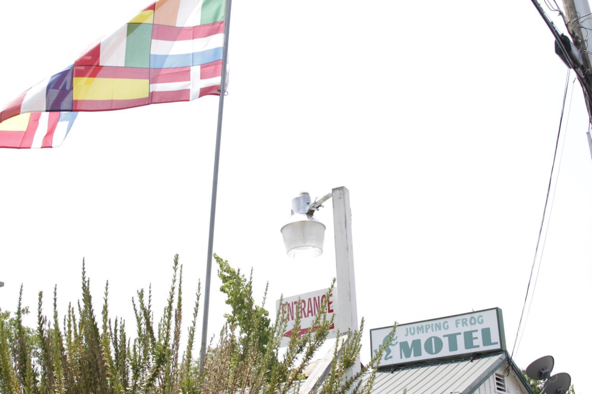 Jumping Frog Motel Angels Camp Exterior photo